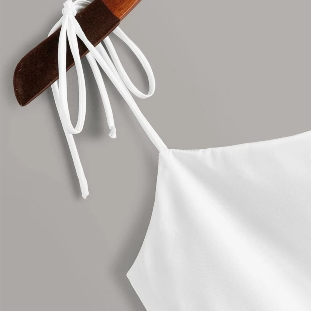 Tie strap white cami